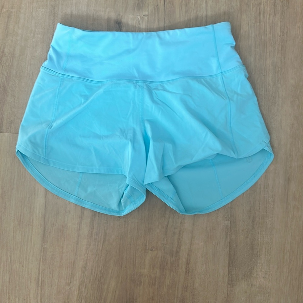 Lululemon speed up 4 inch inseam Size 4 shorts